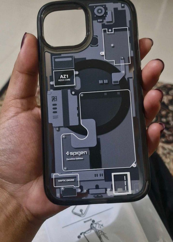 Spigen Back Cover For Iphone 14/13