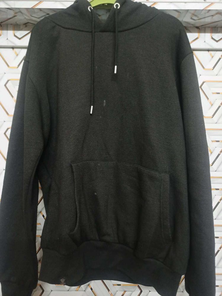 Le Breve Premium Hoodie
