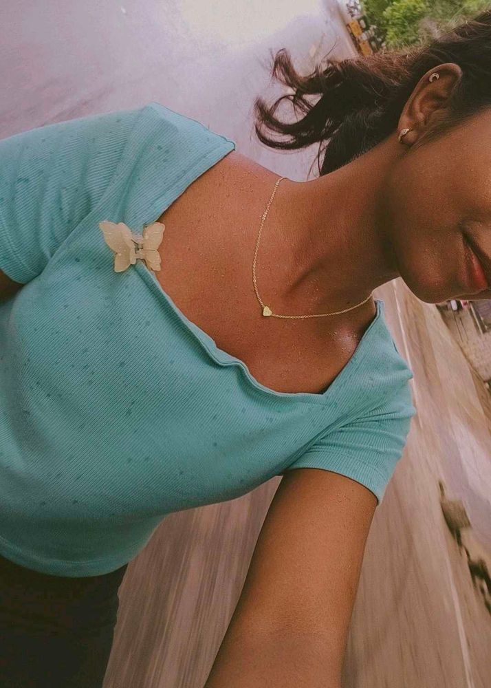 Pretty ribbed crop top 🎀