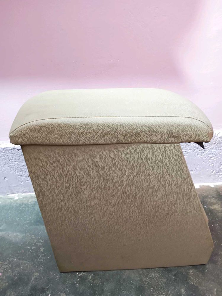 Car Side Rest