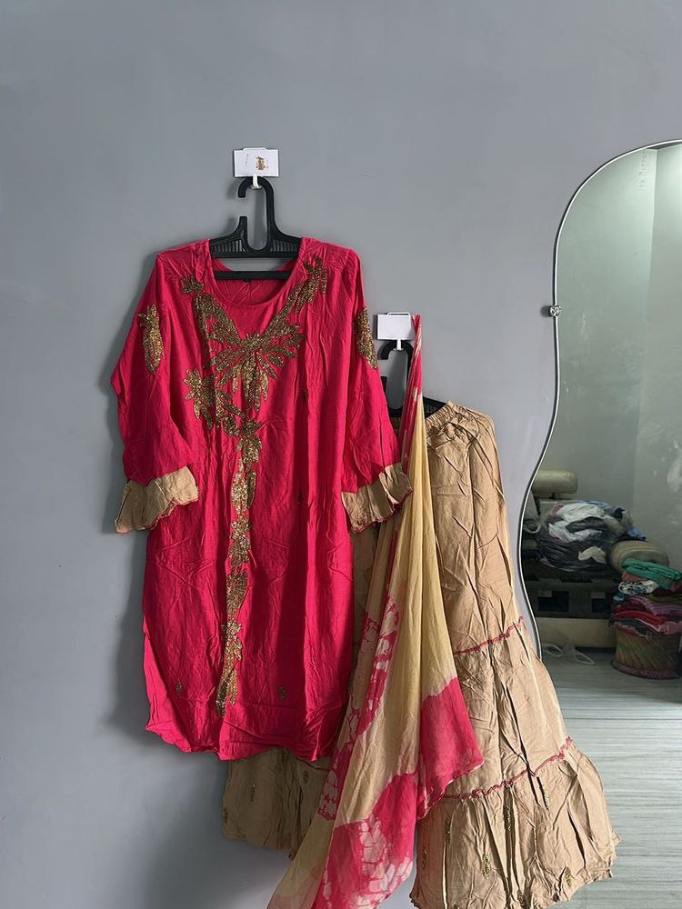Elegant Pink Kurta Set (L)