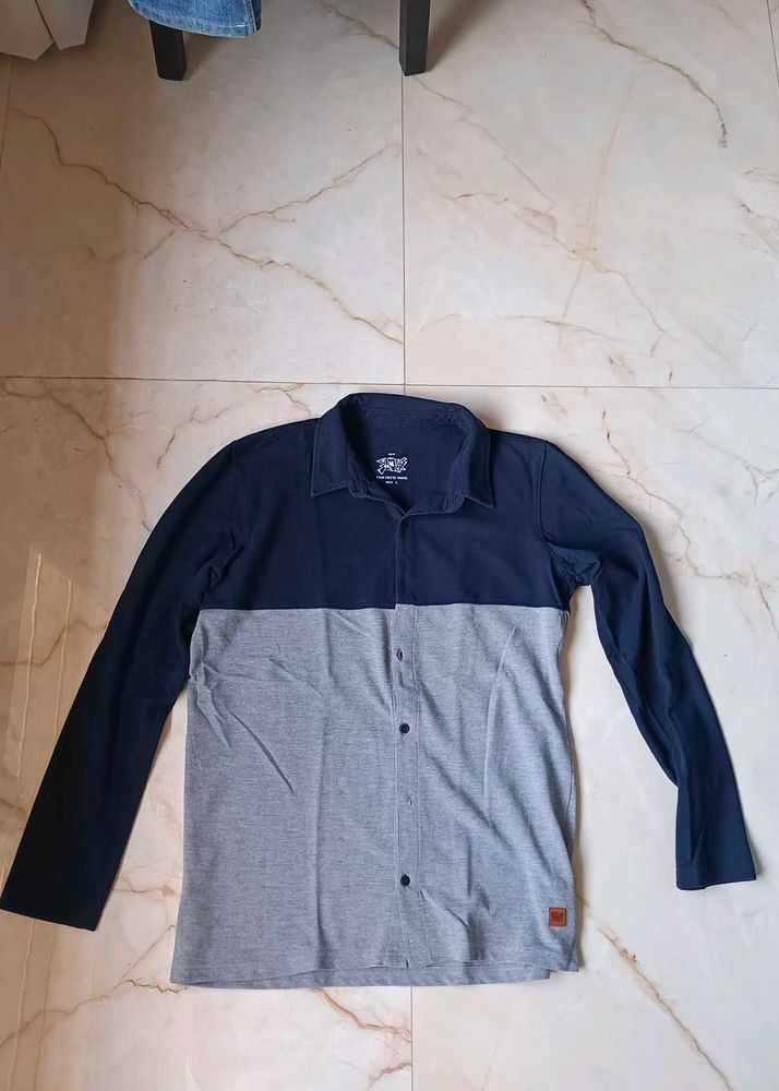Stylish Two-Tone Casual Shirt