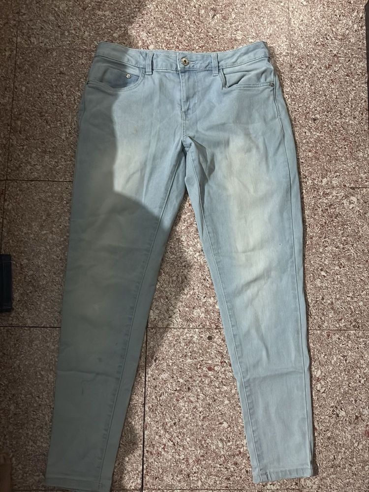 Light Wash Denim Jeans