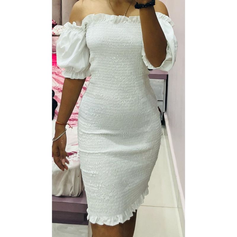 White Off-Shoulder Bodycon Dress (Free Gifts)