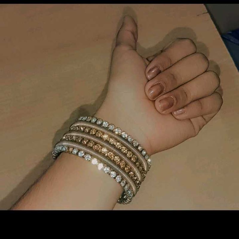 Wedding Wearable Beautiful Golden Bracelet