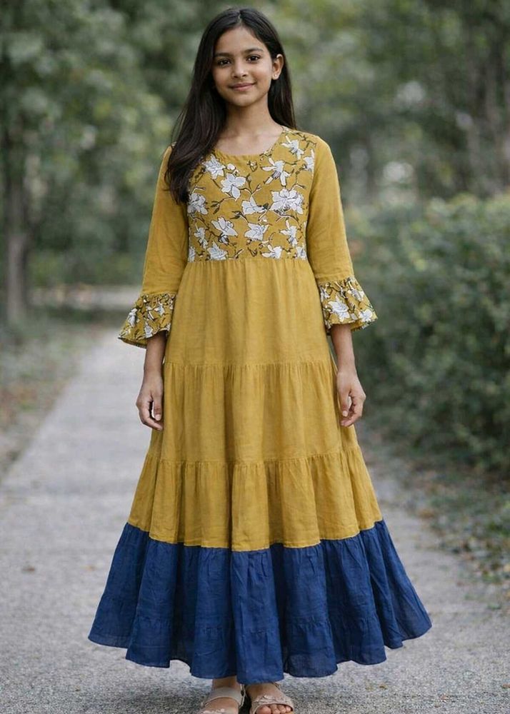 Tiered Floral Print Dress