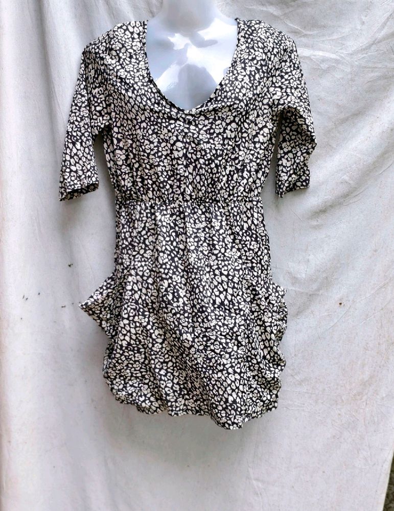 Cute White &amp; Black Dress (Women&#39;s)