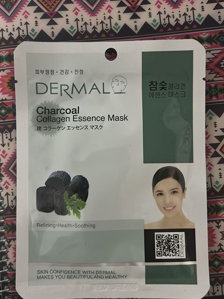 Korean Charcoal Collagen Mask| Made In Korea