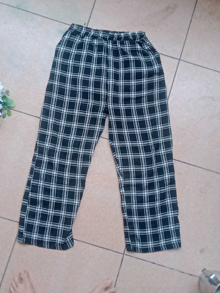 Checkered Casual Pants