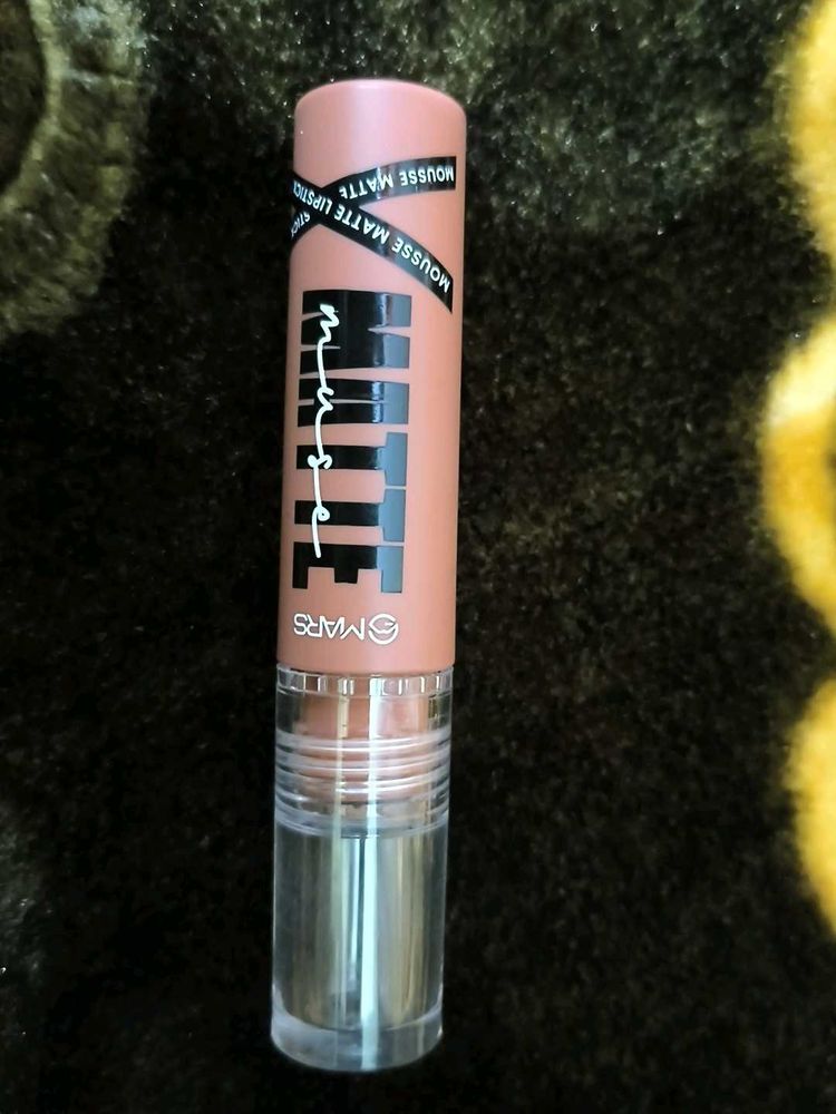 Mars Mousse Matte Lipstick shade love lady
