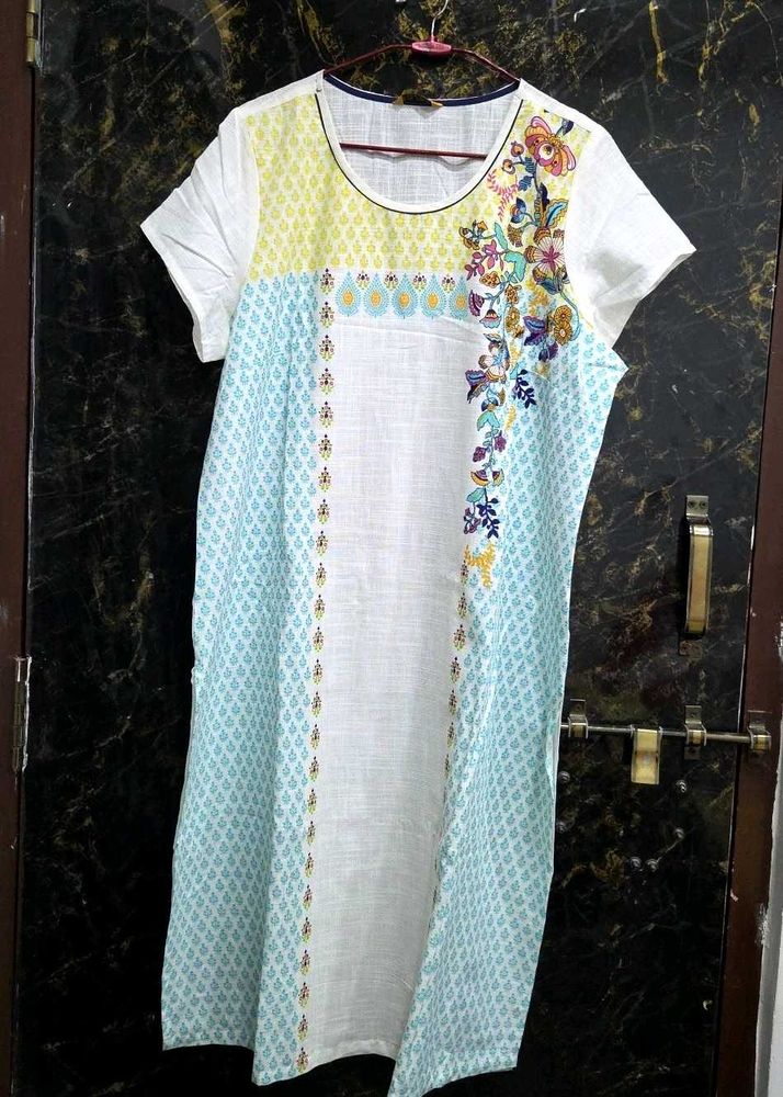 Aurelia Printed Kurti