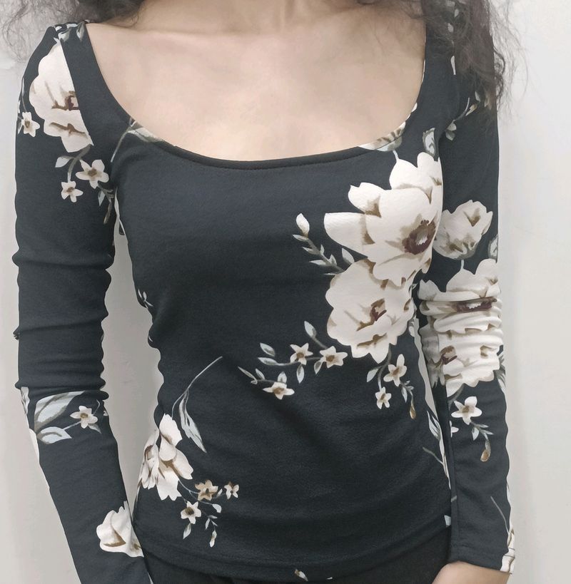 Shein Deep Neck Floral Top