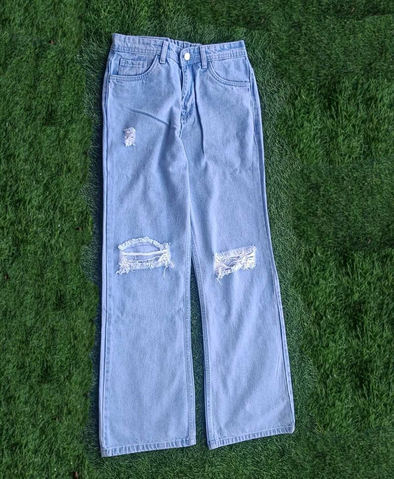 💙 Ripped Wide Jeans 💙