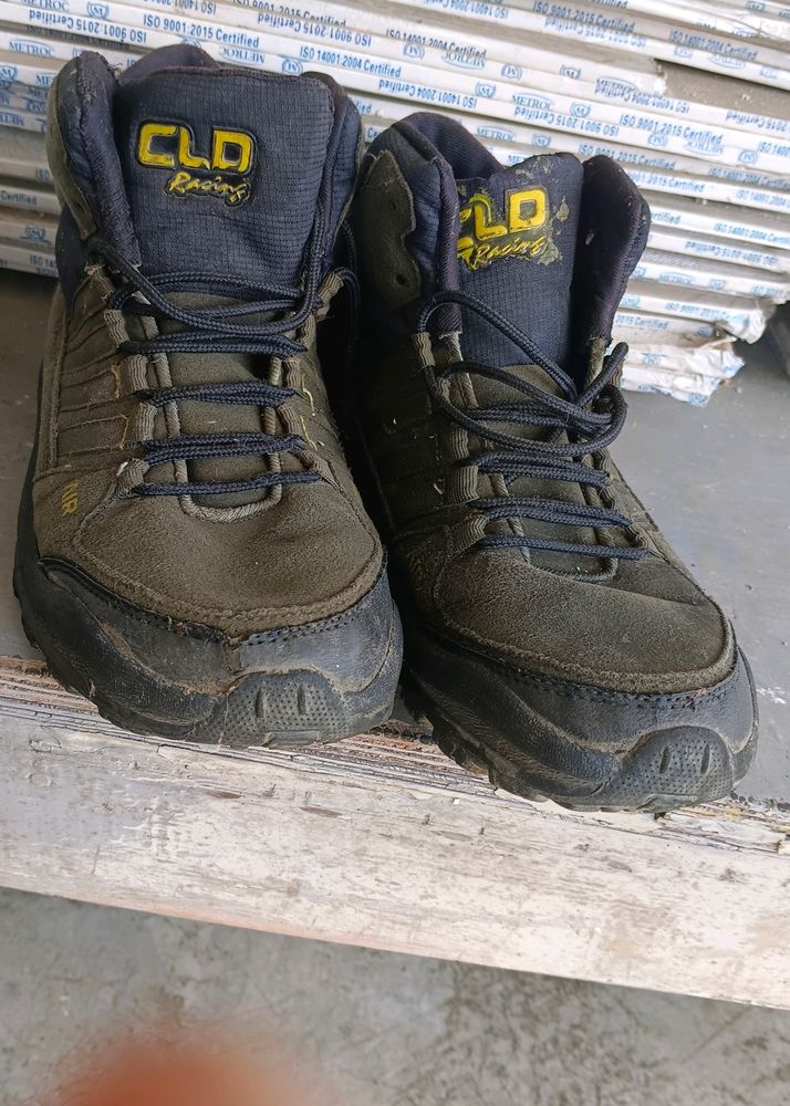 Rough And Tough Shoes (Air) For Men