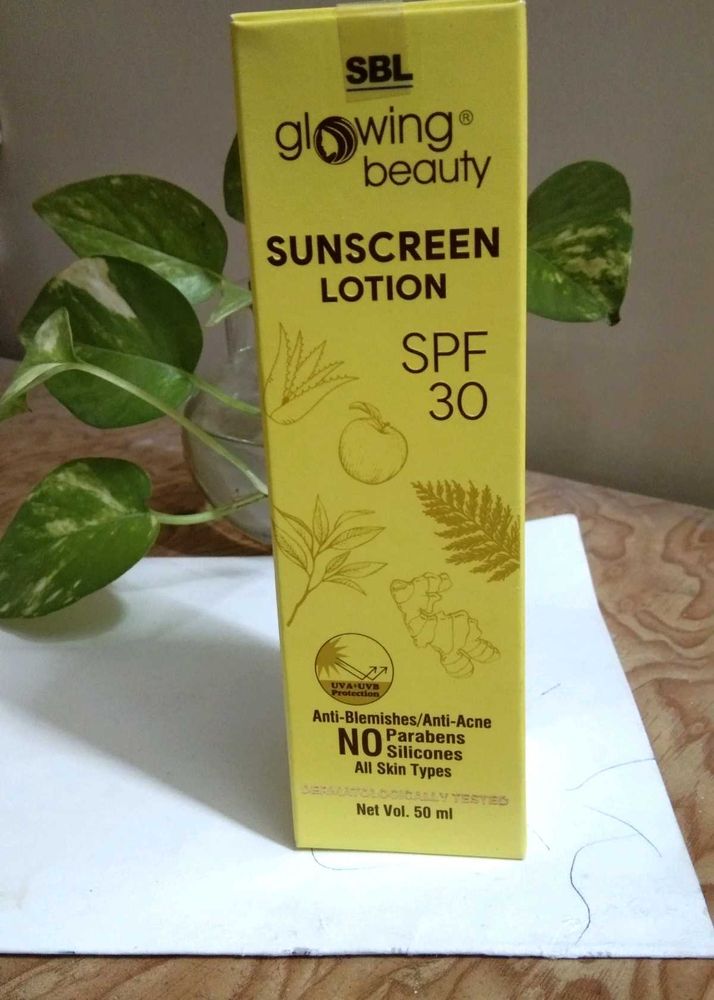 SBL Glowing Beauty Sunscreen SPF 30