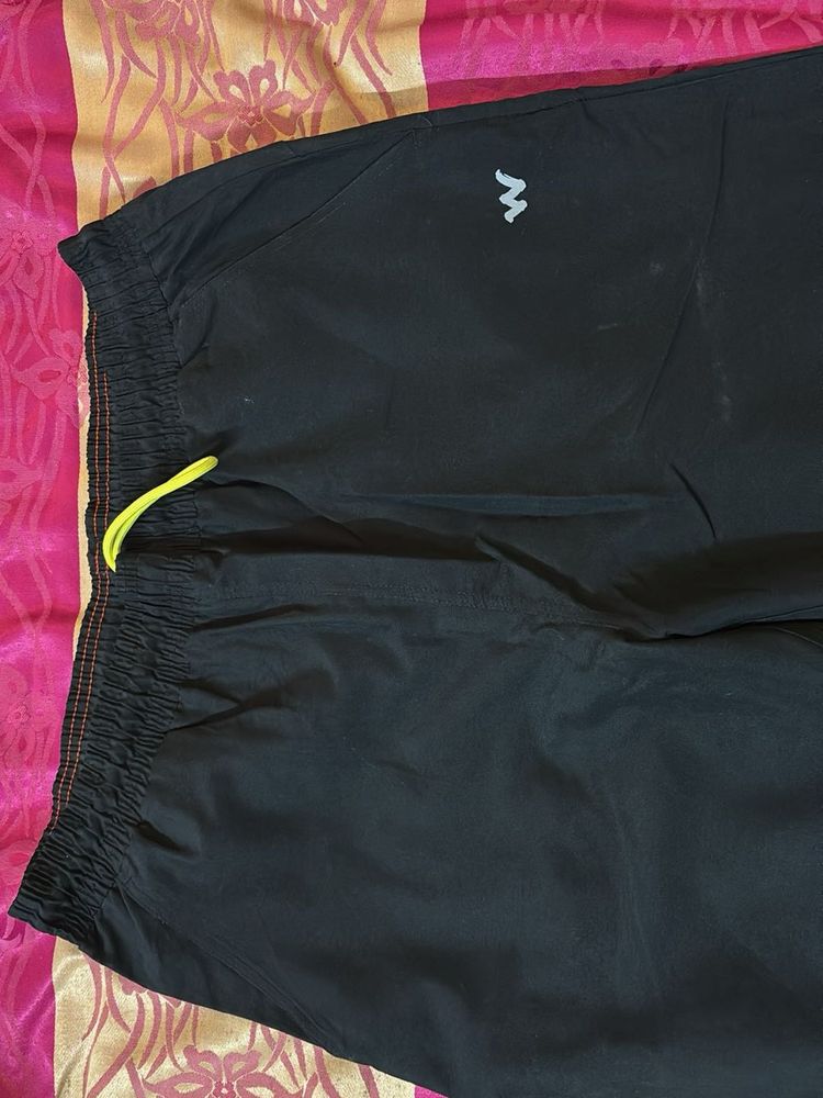 Smart Black running cargo / pants / lower