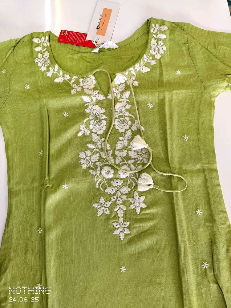 Elegant Embroidered Kurta