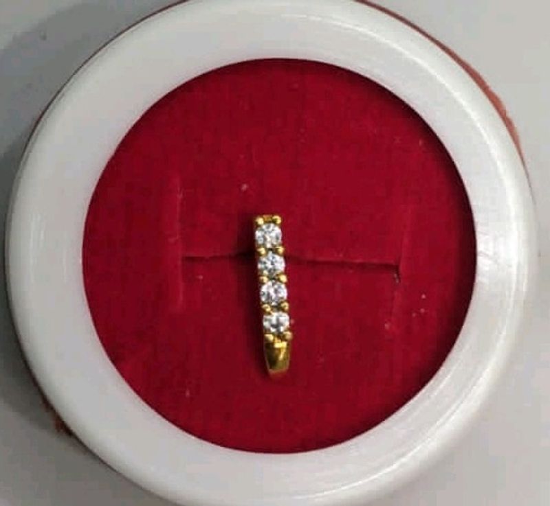Real Gold Nose Pin