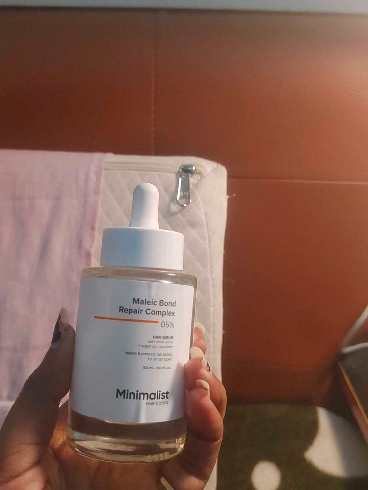 Minimalist maleic bond repair complex