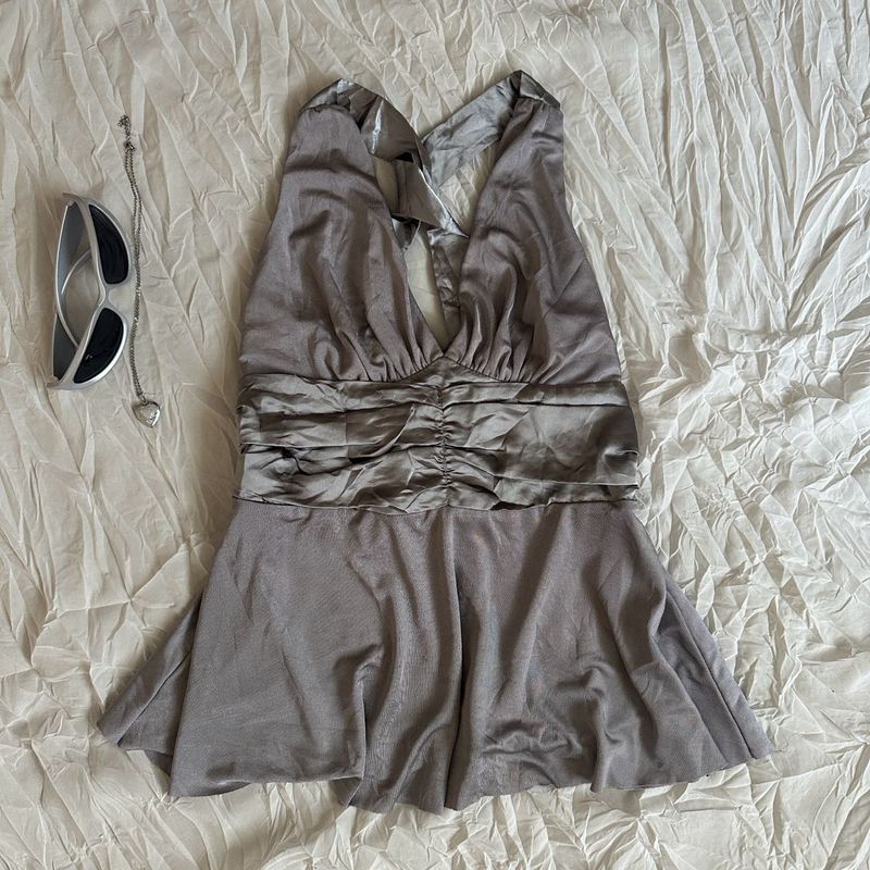y2k halter neck top&lt;3