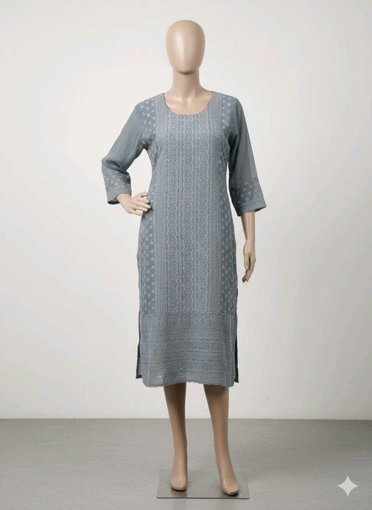 Elegant Grey Embroidered Kurta