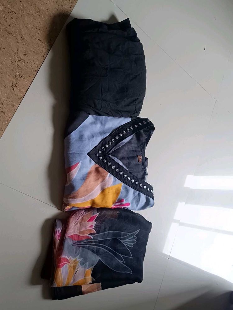 Kurta Set With Dupatta