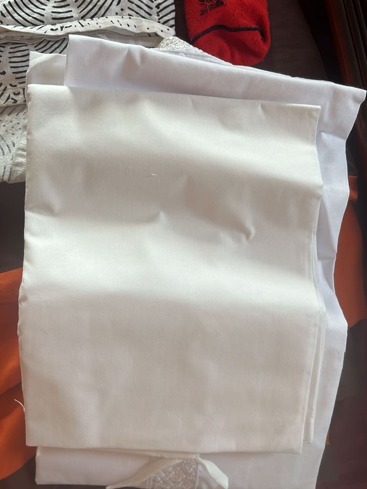 White Kurta Pyjama