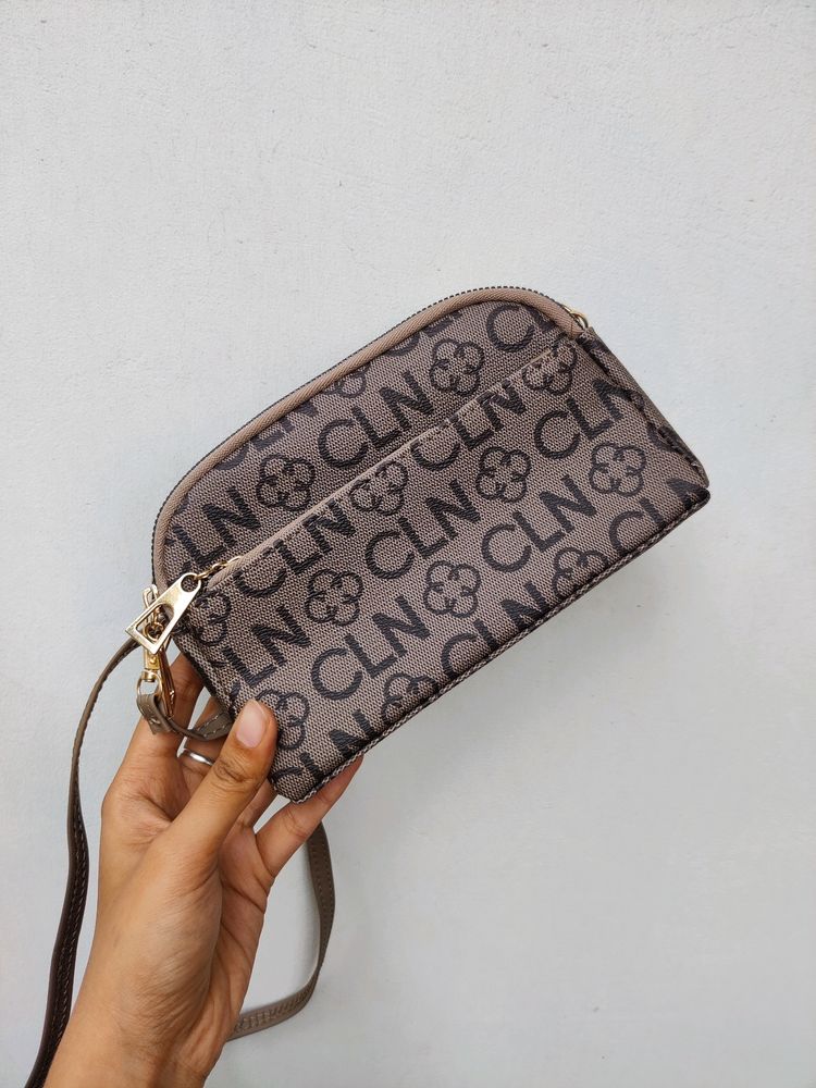 BRAND NEW CLN CROSSBODY BAG