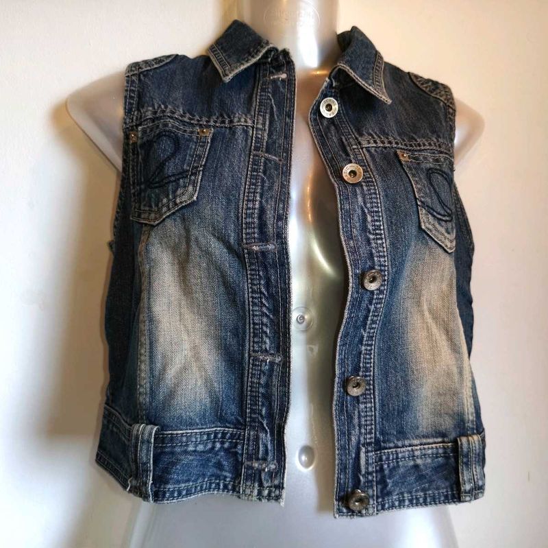 Denim Vest - Stylish Layering Piece