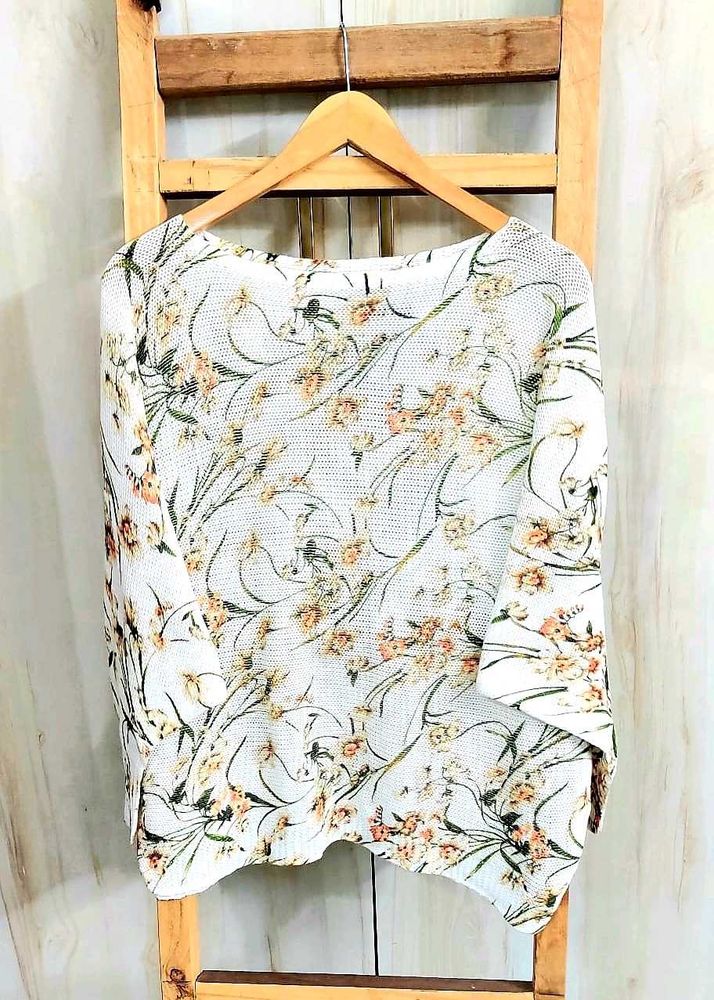 Offwhite Printed Baggi Sweater Free Size