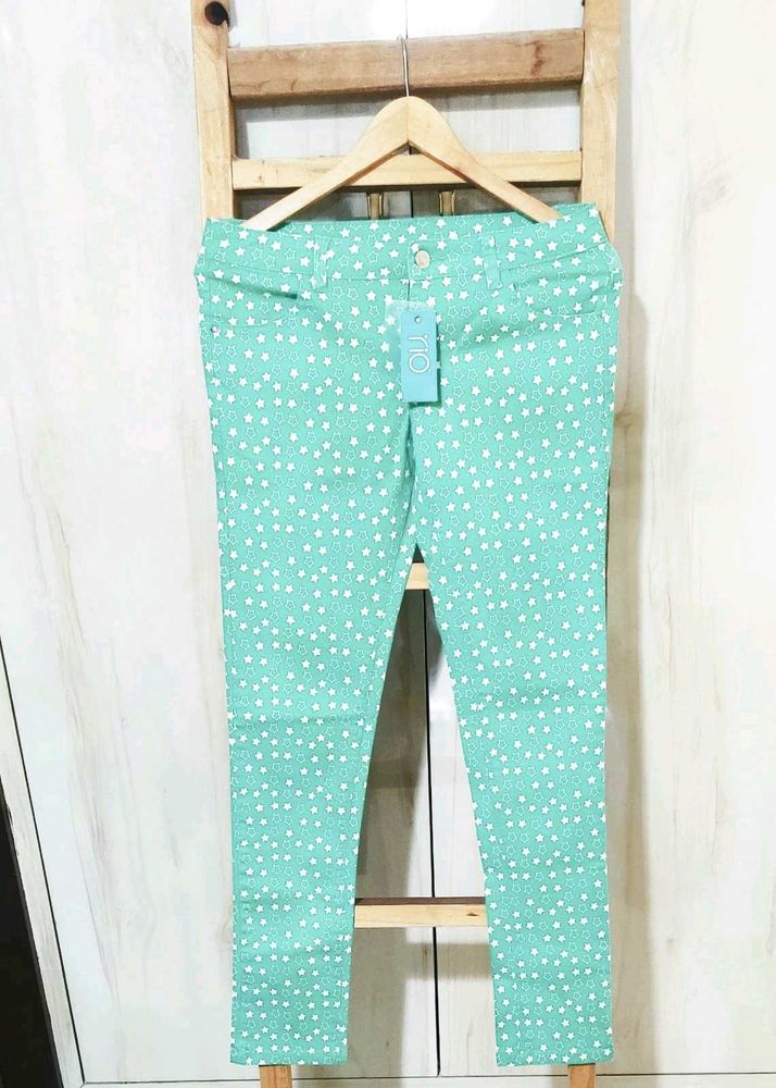 Star Design Print Pants jio size28-30