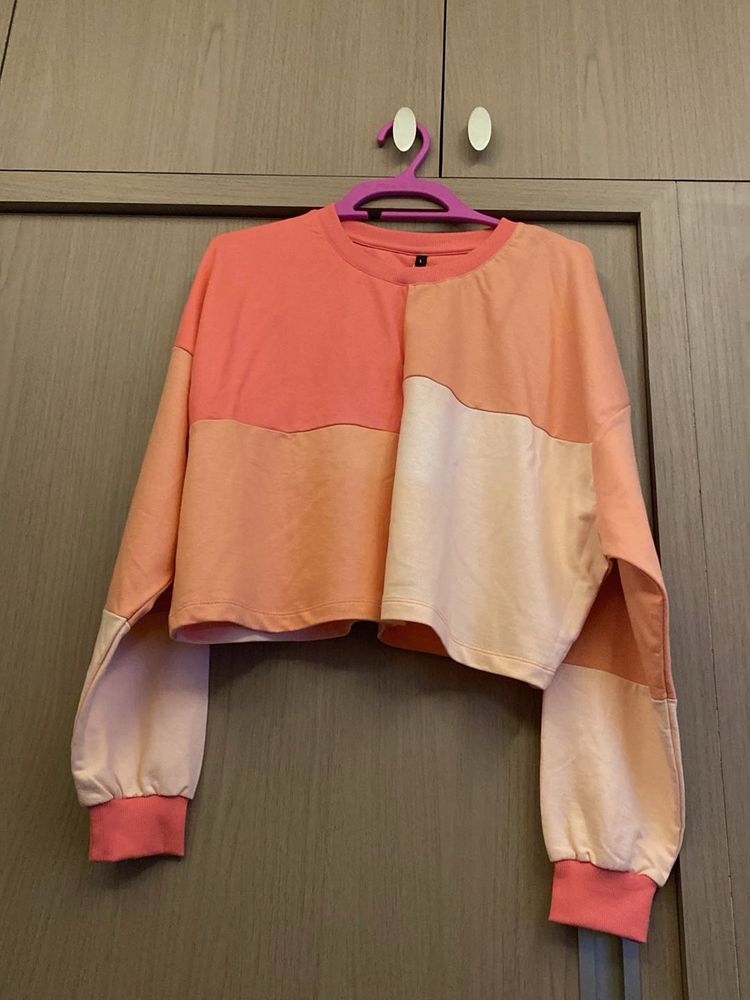 Cute Cropped Colorblock Sweatshirt