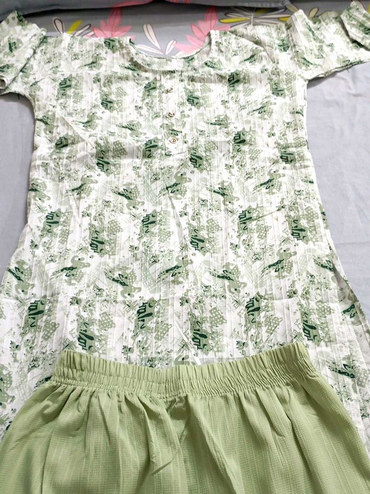 New Piece-Beautiful Kurta Set