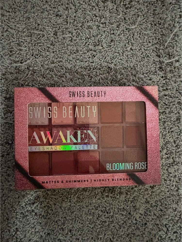 Swiss Beauty Eyeshadow Palette