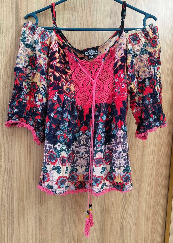 ✨Boho Dream Cold-Shoulder Top✨