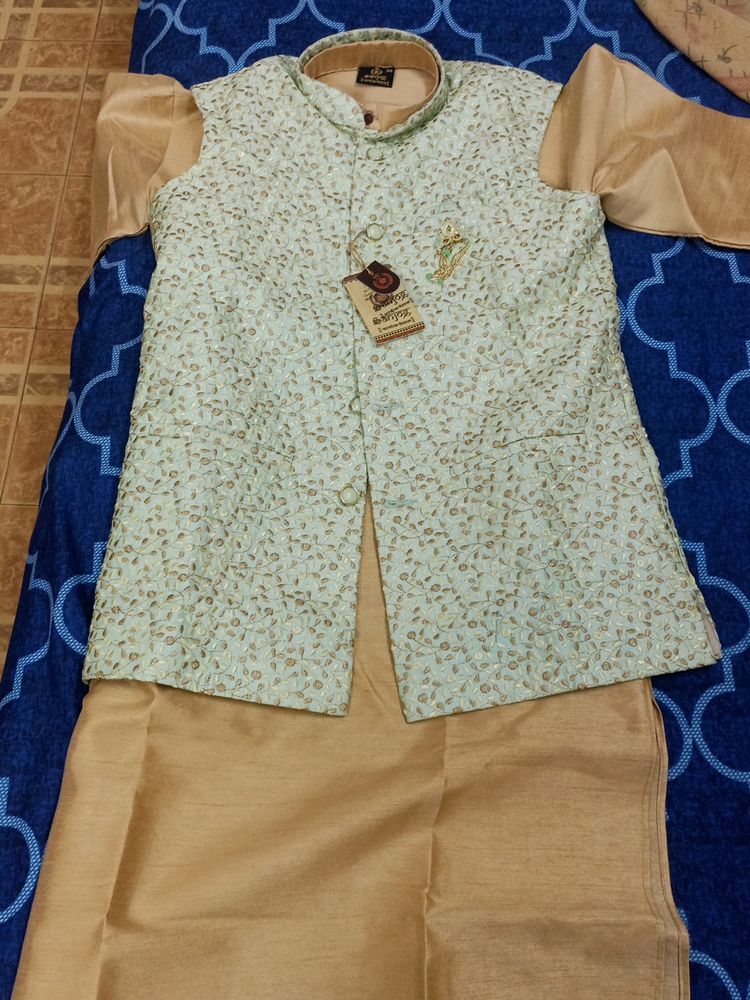 New Kurta Set With Nehru Jacket