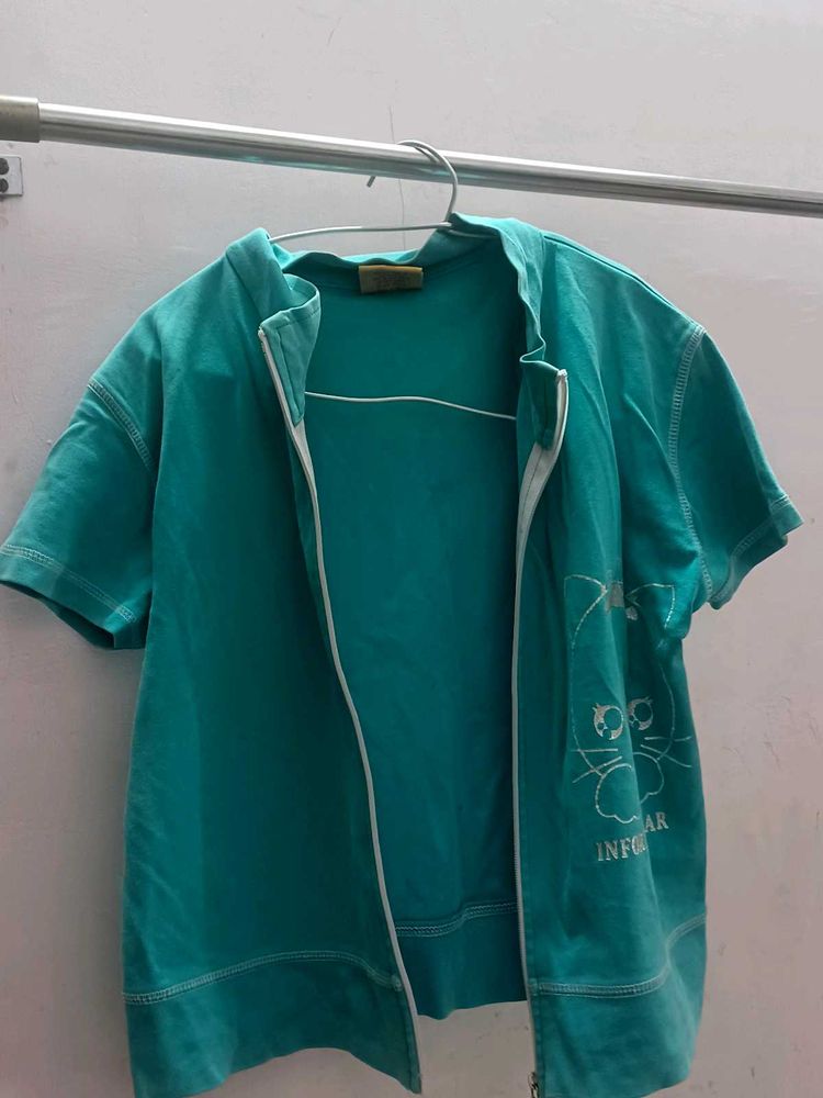 Green Zip-Up Short Sleeve Jacket