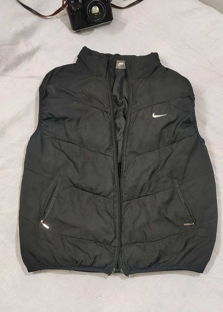 Nike Unisex Sleeveless Jacket