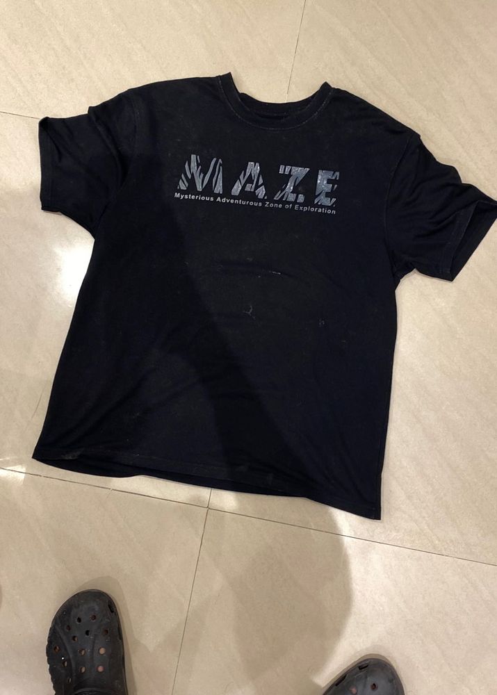 Maze Graphic Tee - Black