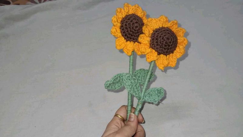 handmade crochet sunflower 250 price two flowers