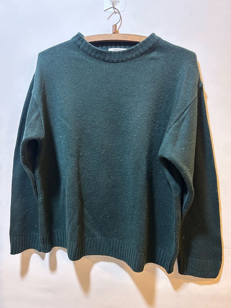 Round Neck Plain Green Sweatshirt