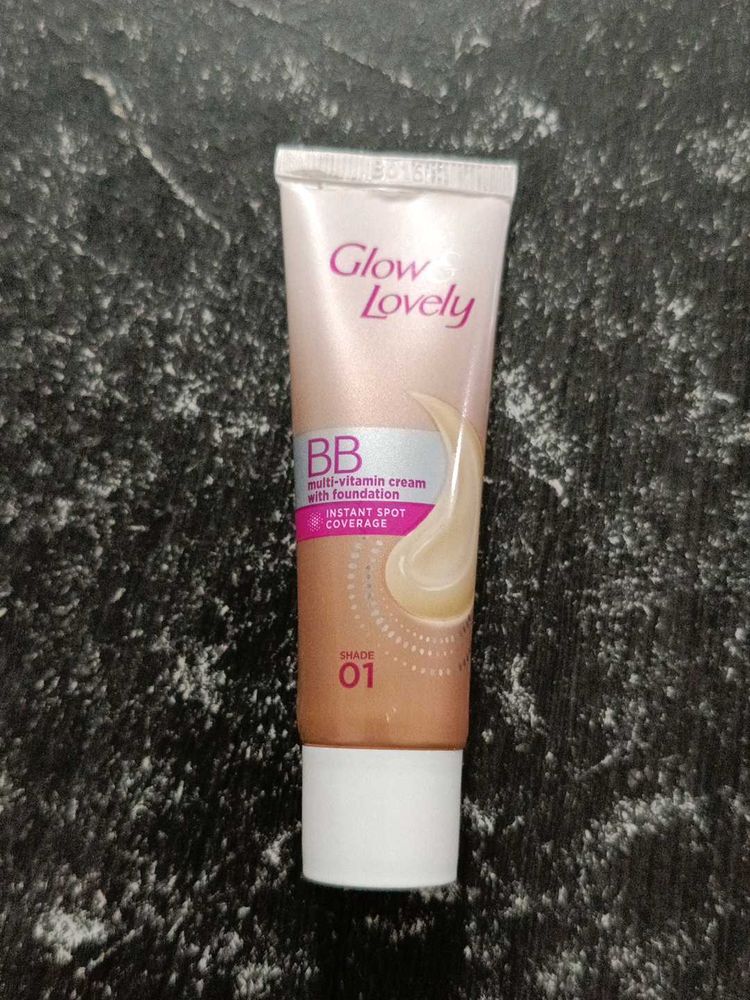 GLOW &amp; LOVELY. BB vitamin Cream