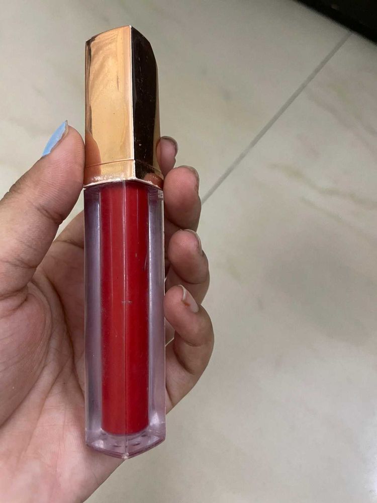 💄 Matte Liquid Lipstick – Passionate Red Shade#1