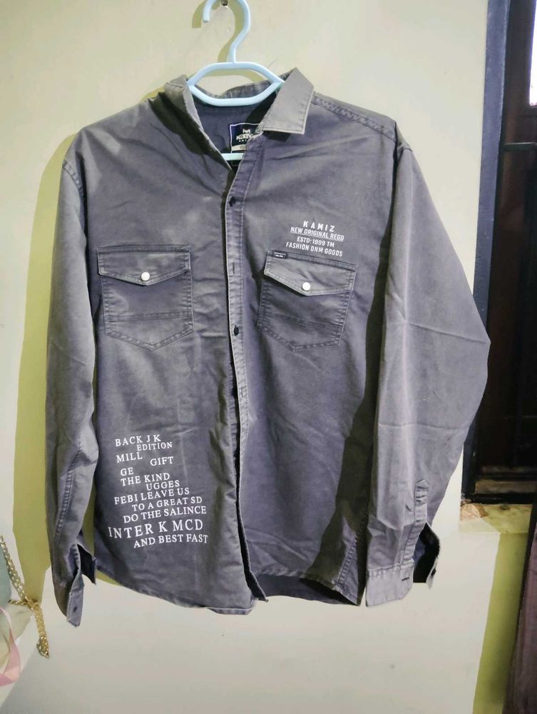 Graphic Print Gray Button-Down Shirt