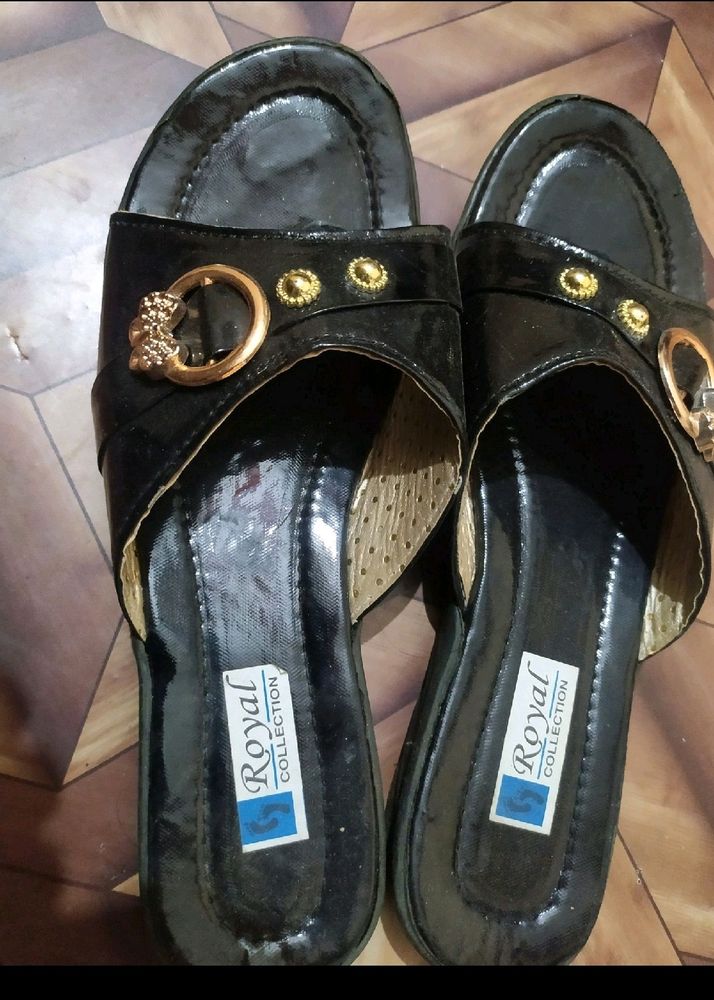 black sandle