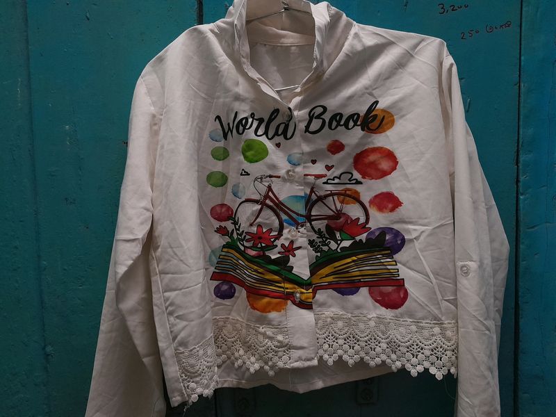 Graphic Print Button-Up Shirt