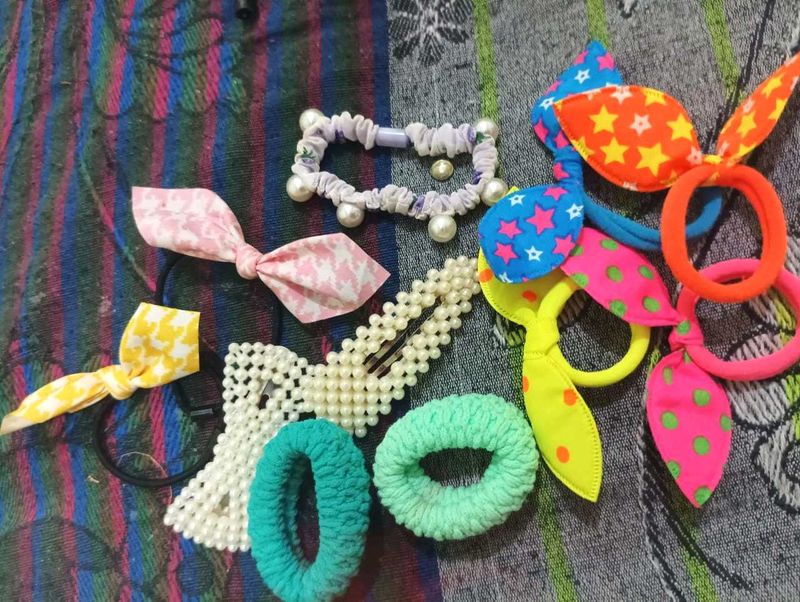 Rabbit Ribben And Pearl Clip