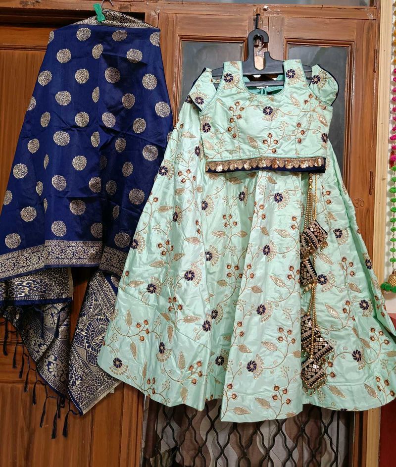 Elegant Work Three Peice New Crop Top Dress