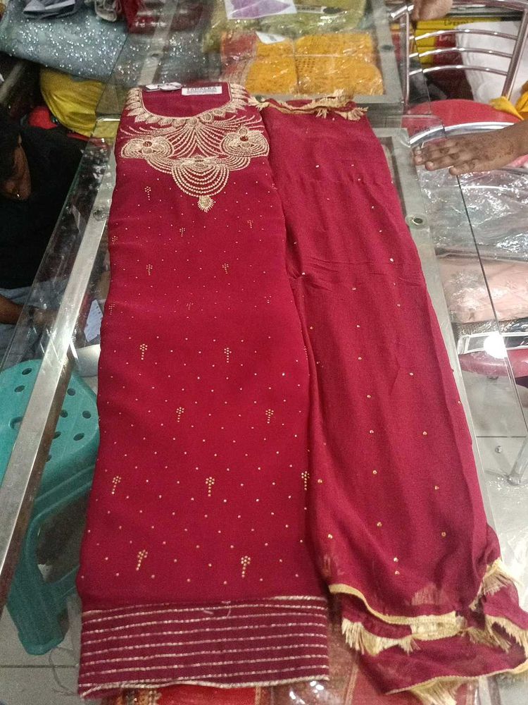 Elegant Maroon Salwar Kameez