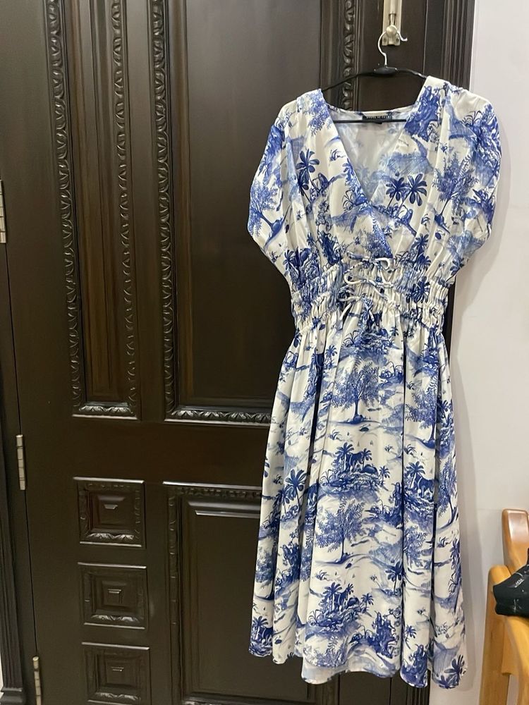 House Of Fett Midi Dress